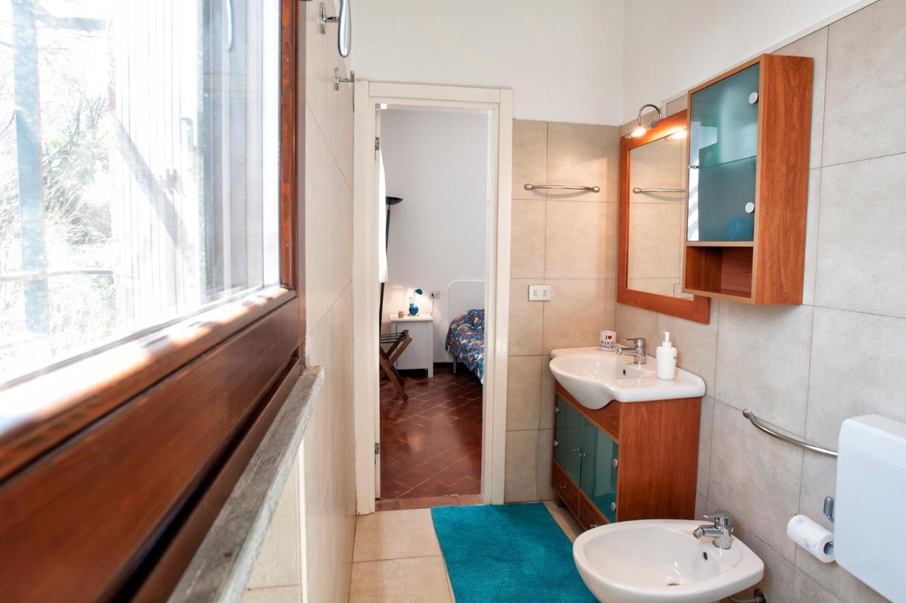 Casa Vacanze Tana Della Volpe Ispra Kültér fotó